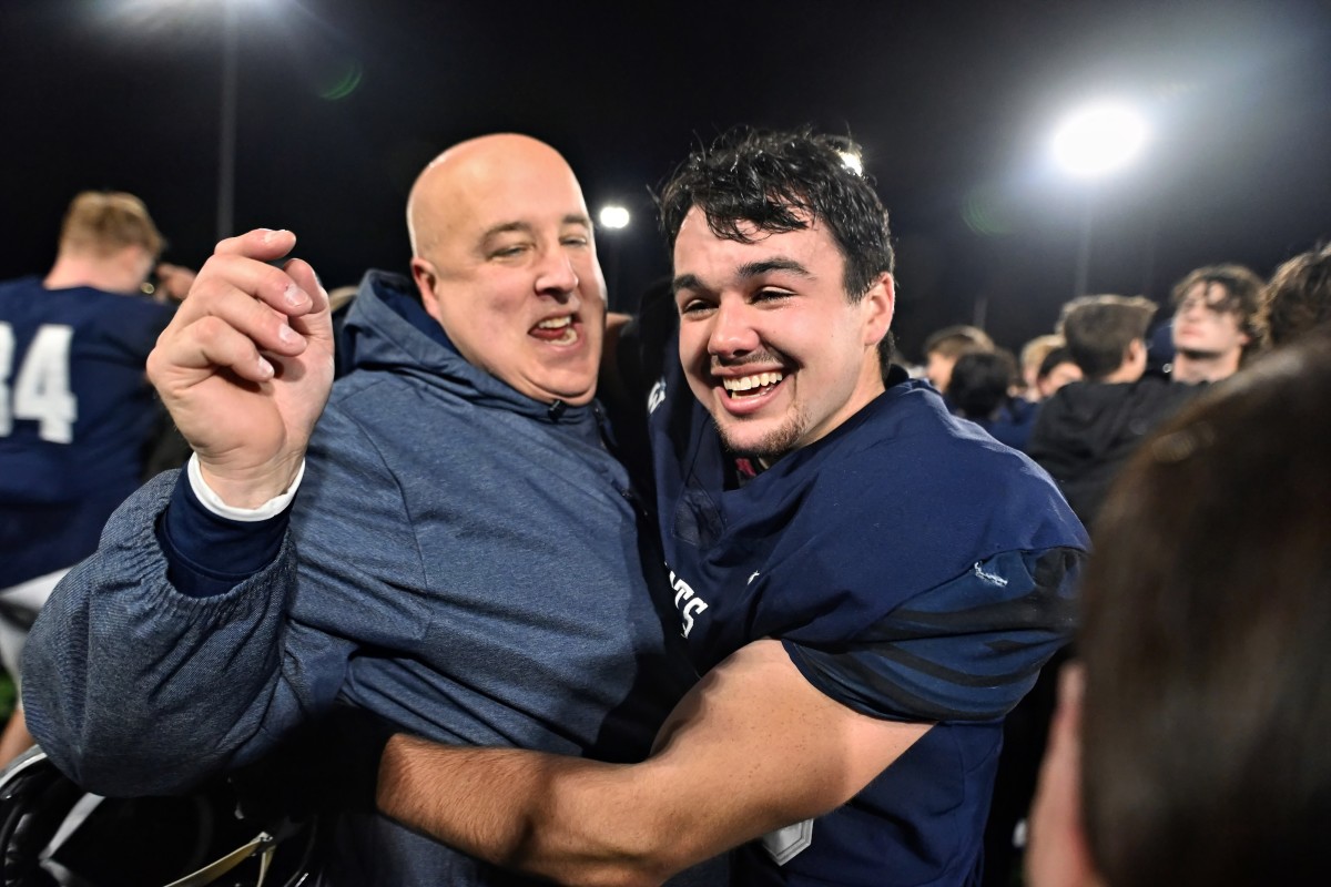 a Wilsonville Mountain View 5A Oregon football final November 24 2023 Leon Neuschwander 105